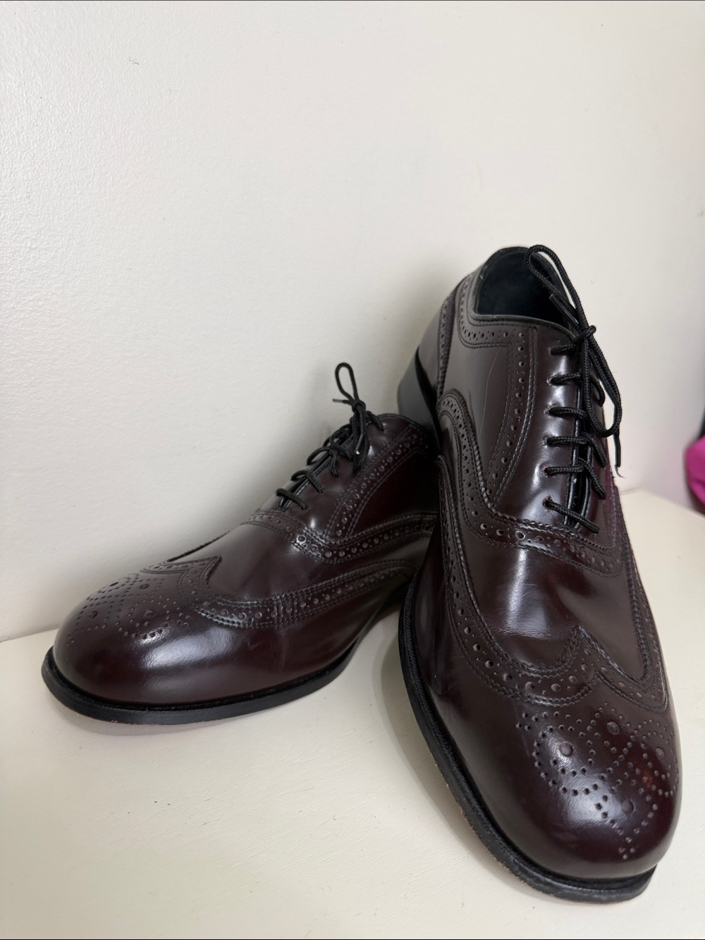 Florsheim Men’s Wingtip Oxford in Dark Brown